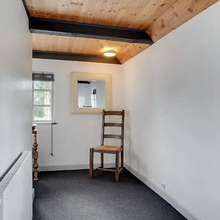 Maileen - 2-1km To The Fjord By Interhome