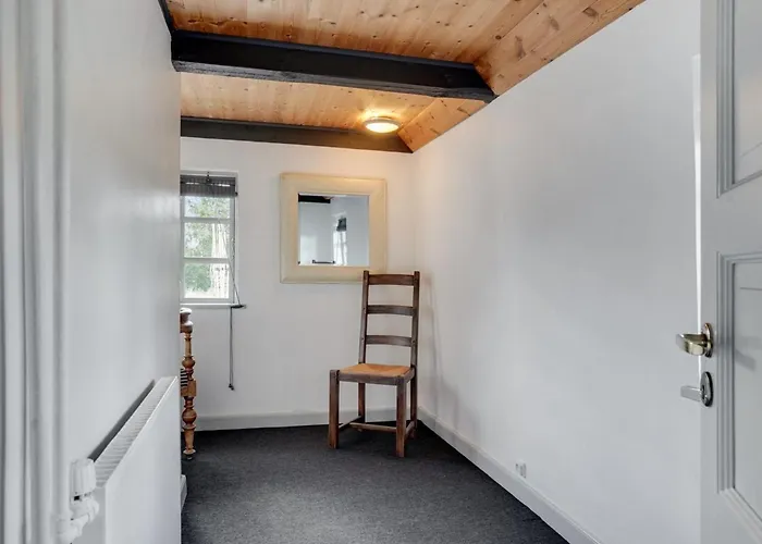 Maileen - 2-1km To The Fjord By Interhome