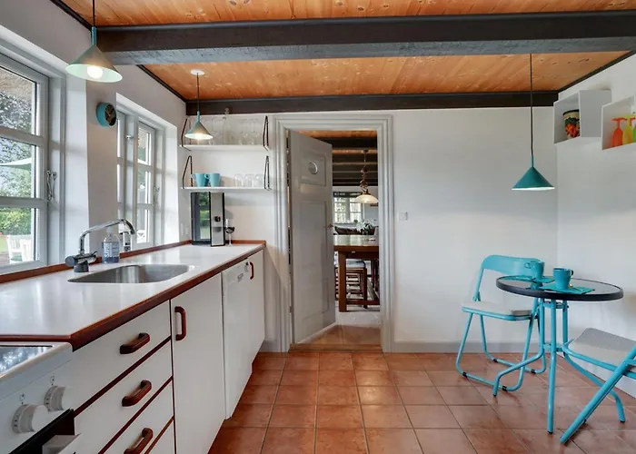 Maileen - 2-1km To The Fjord By Interhome Vakantiehuis *