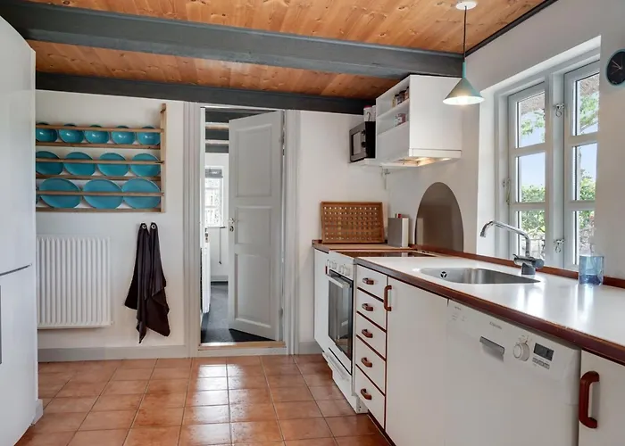 Maileen - 2-1km To The Fjord By Interhome Vakantiehuis